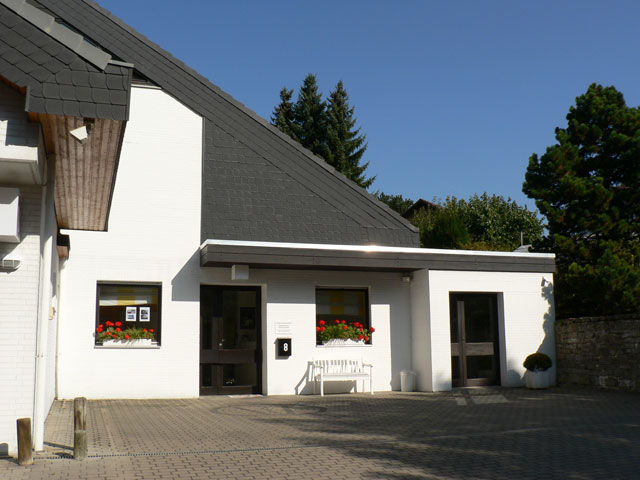 Außenansicht -  Tierärztliche Gemeinschaftspraxis im Deister-Sünteltal